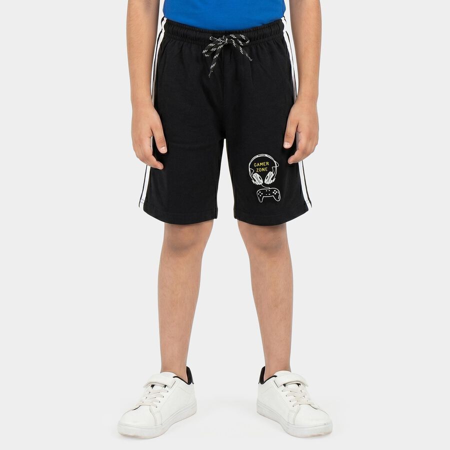 Boys' Black Regular Fit Graphic Print Bermuda Shorts, काला, large