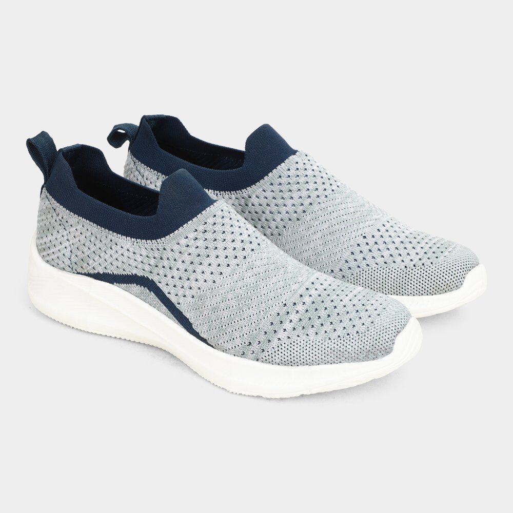 BeUnstoppable Ladies Sports Shoes Vishal Mega Mart India
