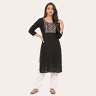 Women's Black Round Neck Embroidered Kurta, काला, small