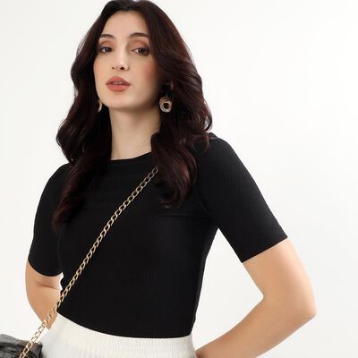 Women's Jet Black Round Neck Minimalist Top