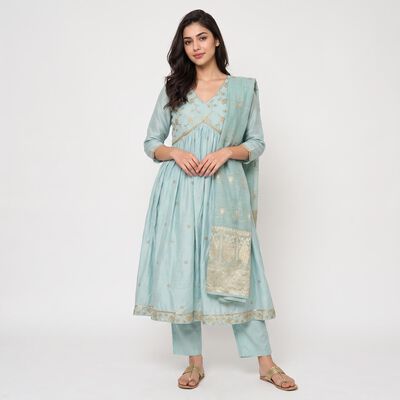 Women's Light Blue V-Neck Embroidered Kurta