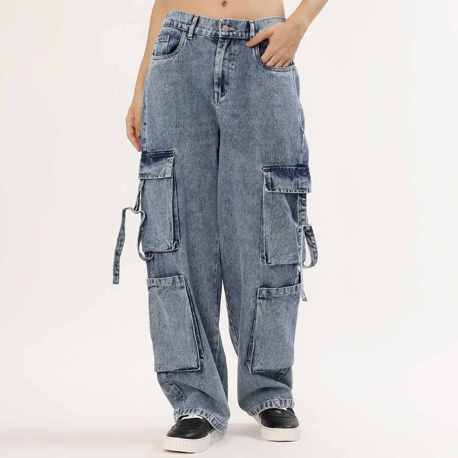Women's Stonewashed Blue Relaxed Fit Cargo Jeans, हल्का नीला, large image number null