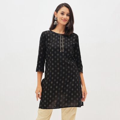 Ladies' Kurta