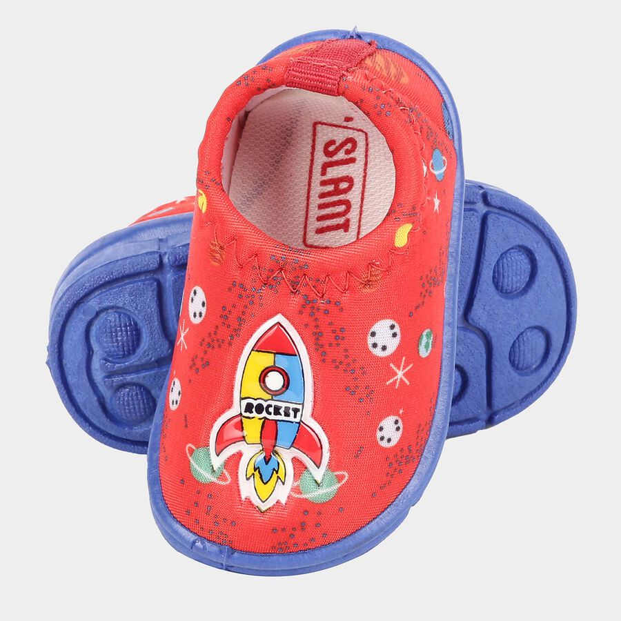 Infants' Shoes, Red, large image number null