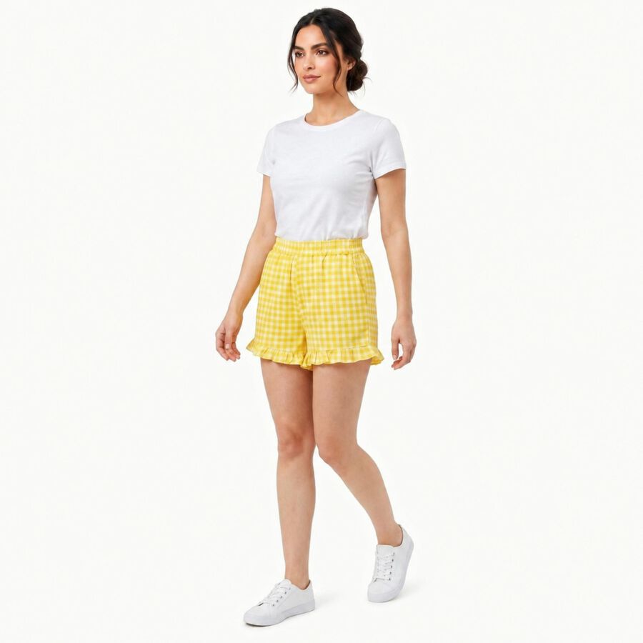 Women's Yellow Regular Fit Gingham Ruffle Hem Shorts, पीला, large