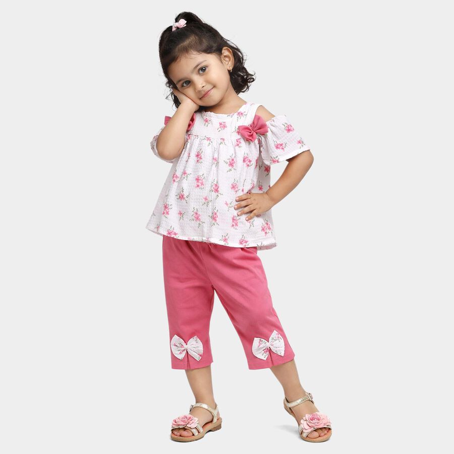 Girls' Pink Round Neck Cold Shoulder Floral Top and Capri Set, Light Pink, large
