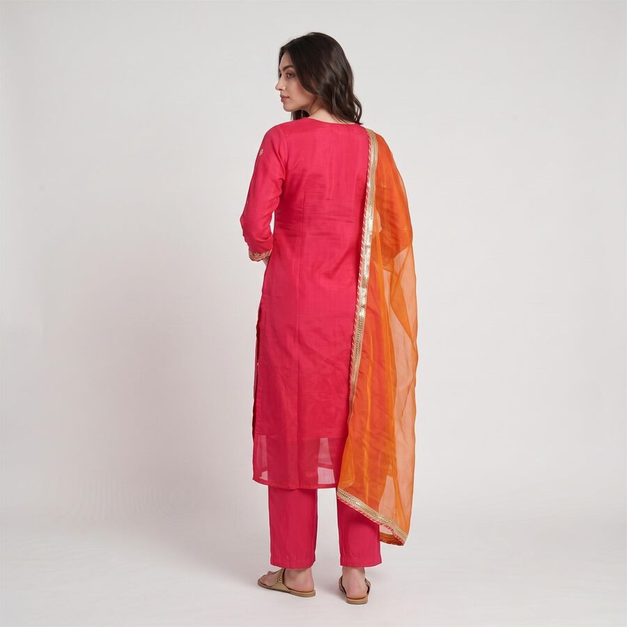 Women's Fuchsia Notch Neck Embroidered Kurta, रानी (फ्यूशिया), large