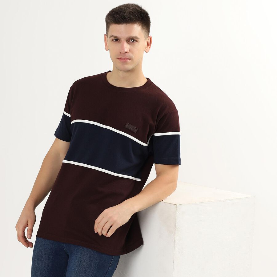 Men's Round Neck Half Sleeves T-Shirt, Wine, large image number null