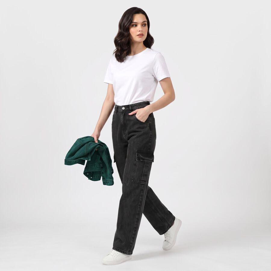 Women's Black Cargo Fit Washed Jeans, काला, large