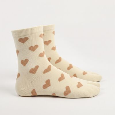 Women's Cream Regular Fit Heart Print Pack of 1 Socks