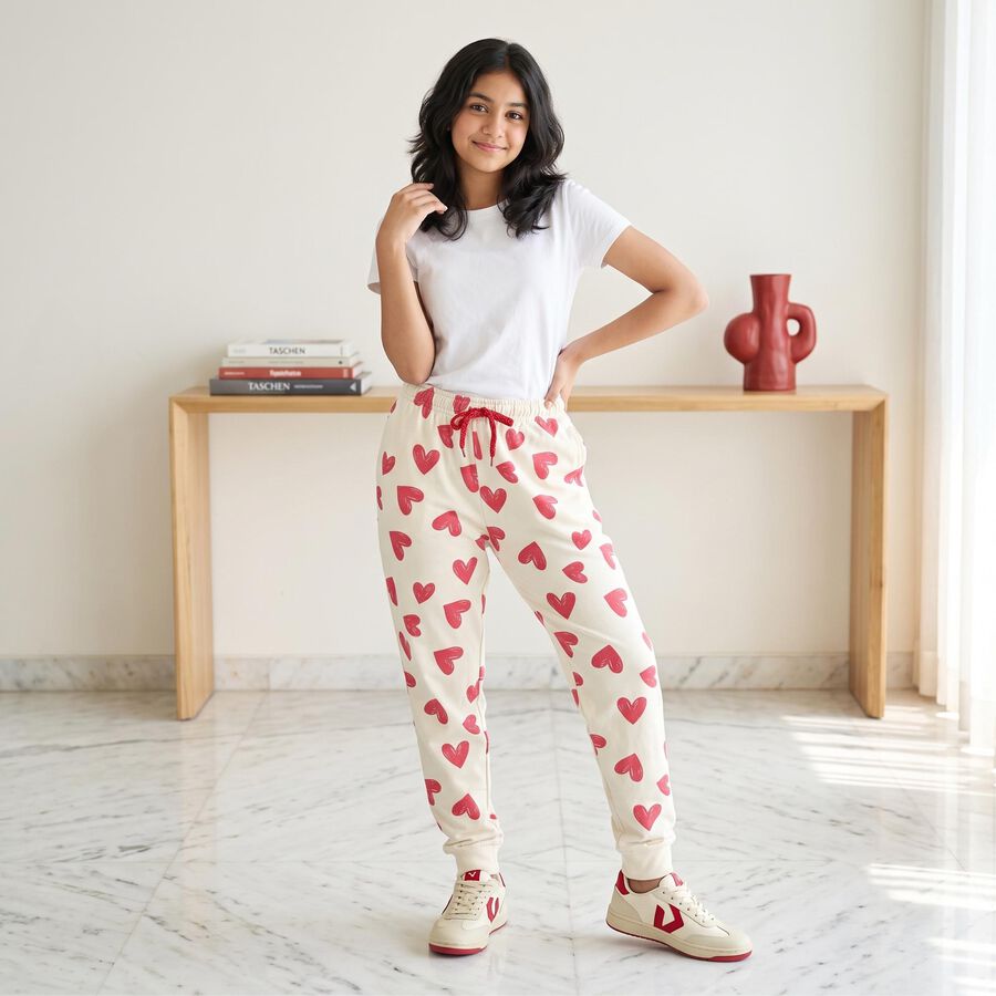 Girls' Cream Jogger Heart Printed Winter Pyjama, ऑफ व्हाइट, large