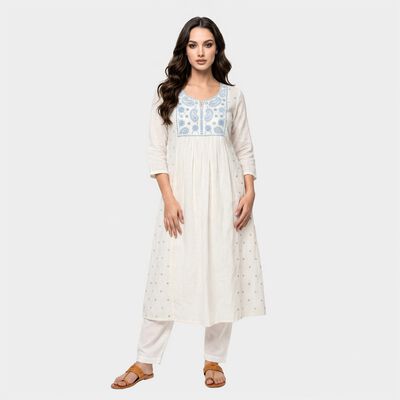 Women's Off White Cotton Notch Neck Embroidered Kurta