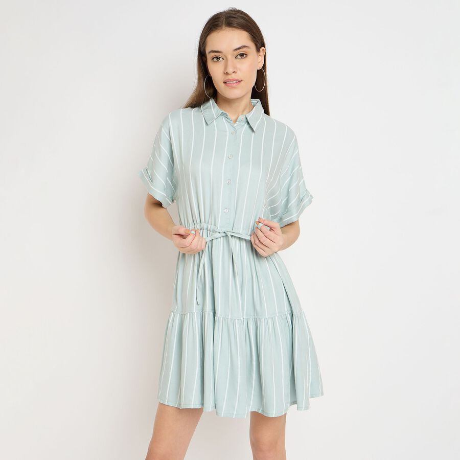 Ladies' Dress, Light Green, large image number null