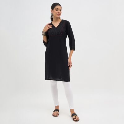 Women's Black Round Neck Solid Kurta