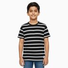 Boys Jet Black Crew Neck Casual Half Sleeve T-Shirt, Black, small