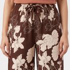 Women's Brown Straight Fit Floral Pyjama, भूरा, small