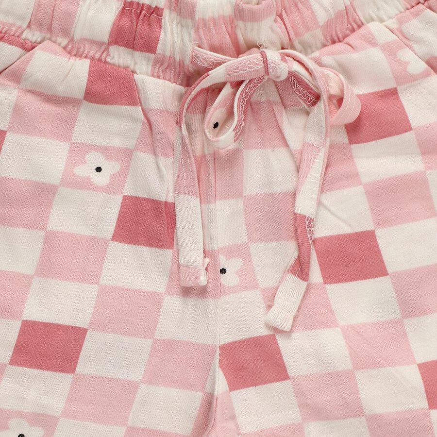 Girls' Pink Regular Fit Checkered Floral Shorts, हल्का गुलाबी, large