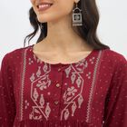 Women's Deep Maroon Round Neck Printed Kurti, मरून, small image number null