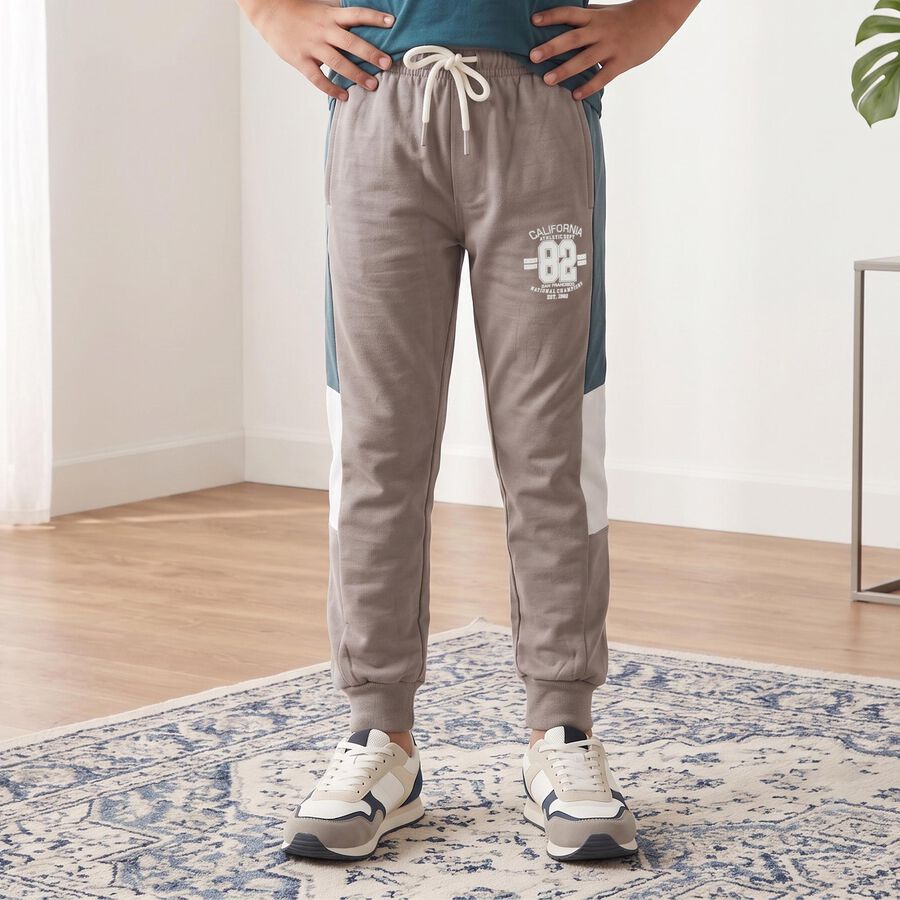 Boys Grey Jogger Fit Colorblocked Winter Pyjama, हल्का ग्रे, large