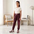 Girls Wine Jogger Graphic Printed Pyjama, वाइन, small