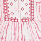Girls' Bright Pink and White Embroidered Tie-Dye Three-Quarter Sleeve Fusion Set, ऑफ व्हाइट, small image number null