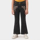 Girls Black Flared Fit Embroidered Jeans, काला, small
