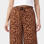 Women Brown Wide Leg Printed Trousers, भूरा, small