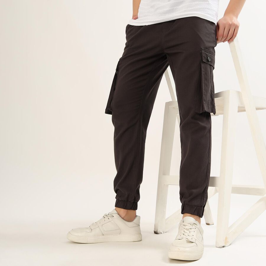 Men's Dark Brown Slim Fit Cargo Joggers, गहरा ग्रे, large image number null
