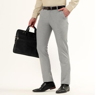 Men's Light Grey Slim Fit Flat-Front Trousers