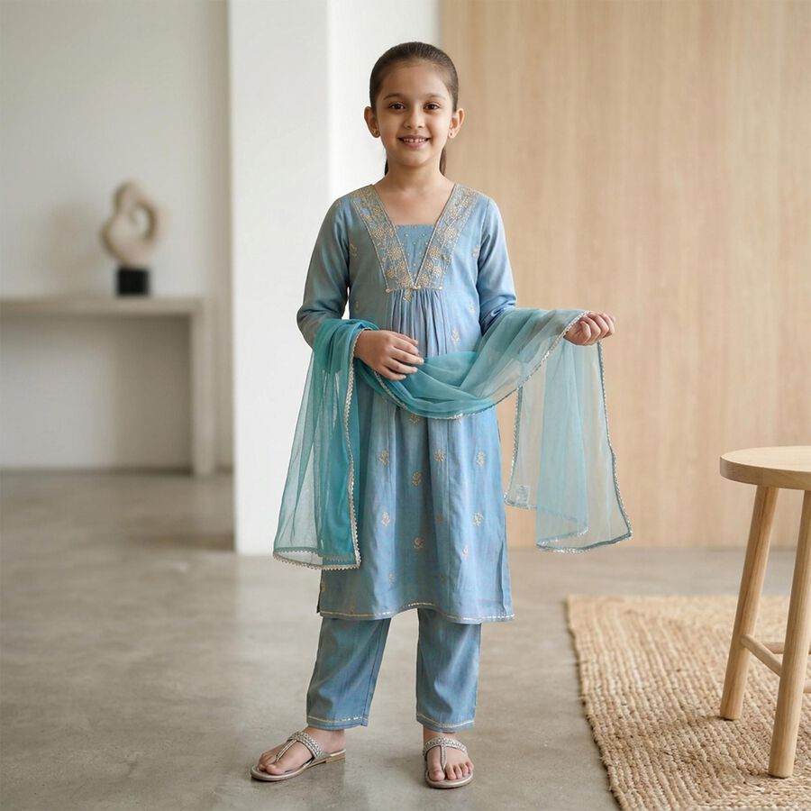 Girls Light Blue V-Neck Kurta and Pant Fusion Set, हल्का नीला, large
