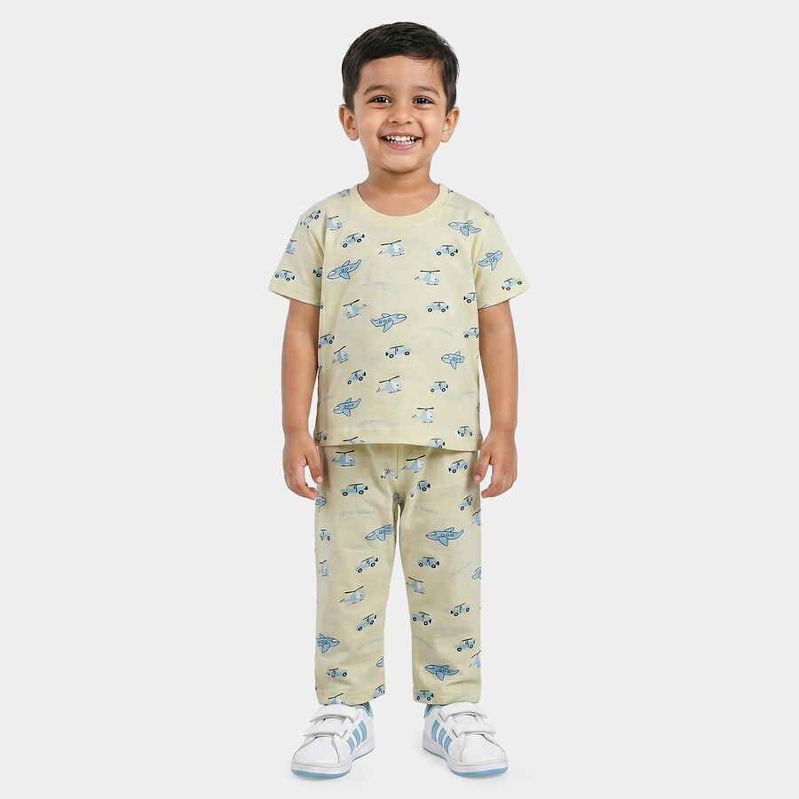 Boys Yellow Cotton Round Neck Graphic Printed Night Suit, पीला, large