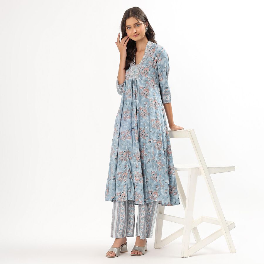 Women's Pale Powder Blue Notch Neck Floral Embroidered Kurta, Light Blue, large