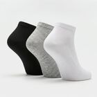 Men's Ankle Length Regular Fit Solid Pack of 3 Socks ( Black, Grey, White ), मिश्रित हल्का ग्रे, small
