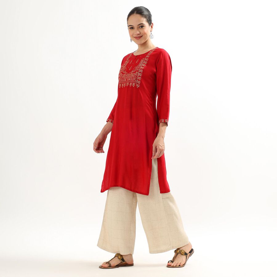Women's Maroon Keyhole Neck Embroidered Kurta, मरून, large image number null