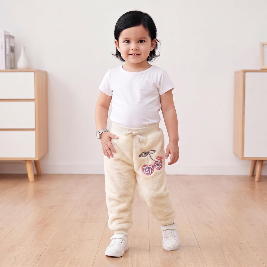 Girls' White Jogger Fit Cherry Applique Pyjama, सफ़ेद, large