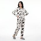 Women's White Heart Printed Relaxed Fit Pyjama Set , सफ़ेद, small