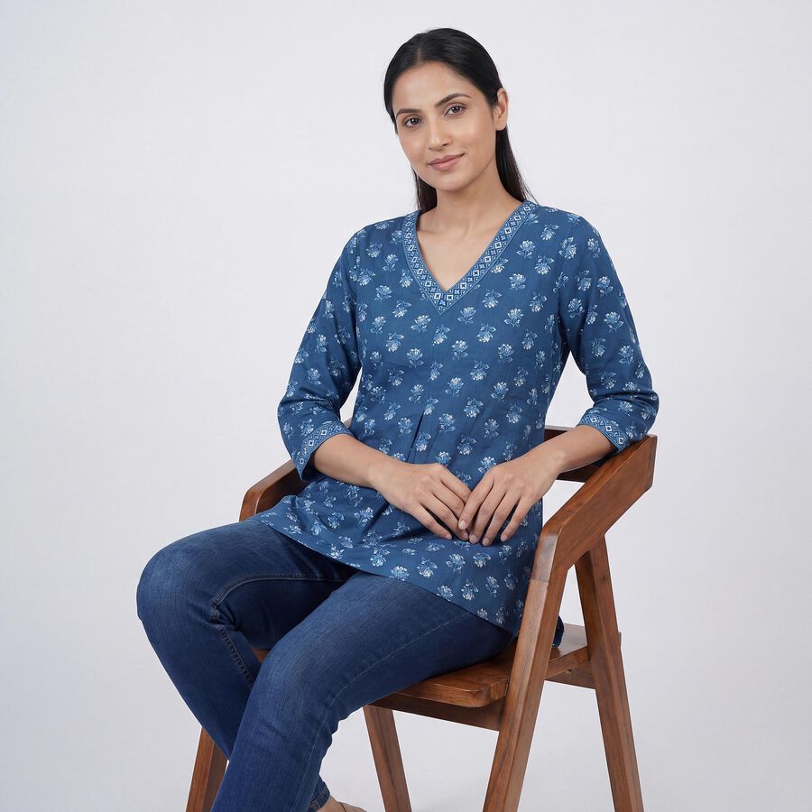 Women's Blue Round Neck Straight Kurti, मध्यम नीला, large