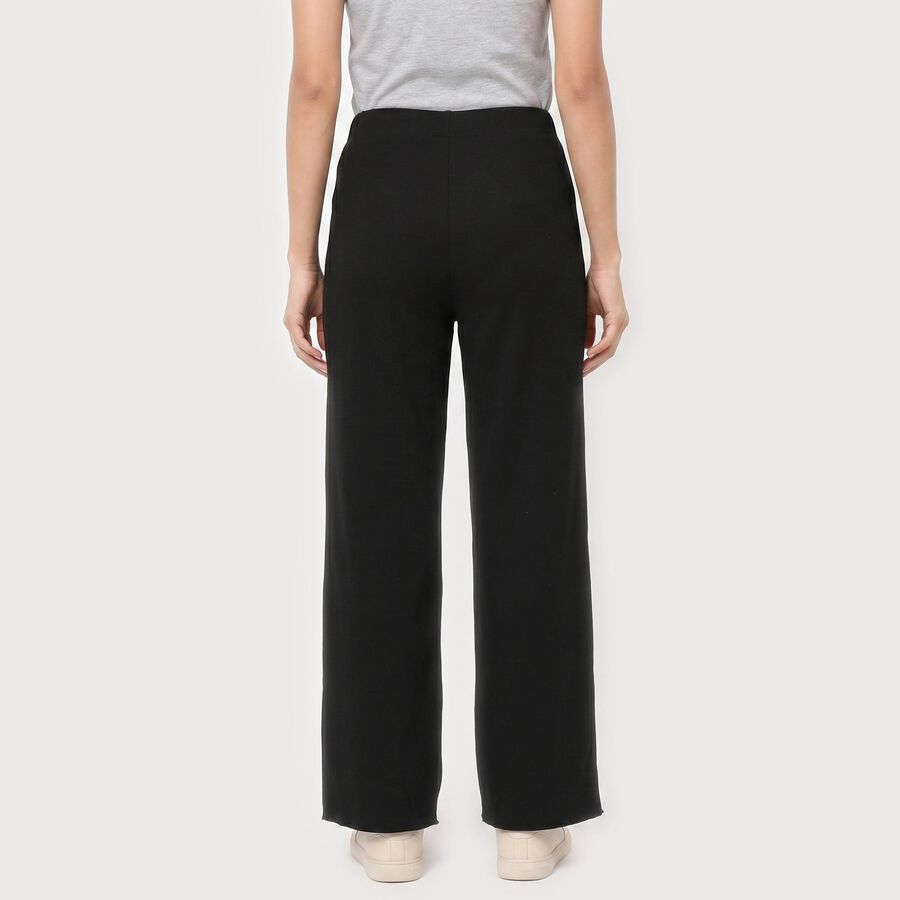 Women Black Straight Fit Seam Detail Track Pants, काला, large