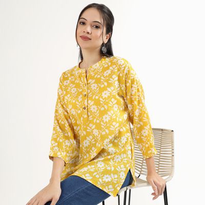 Women's Yellow Mandarin Collar Floral Printed Kurti