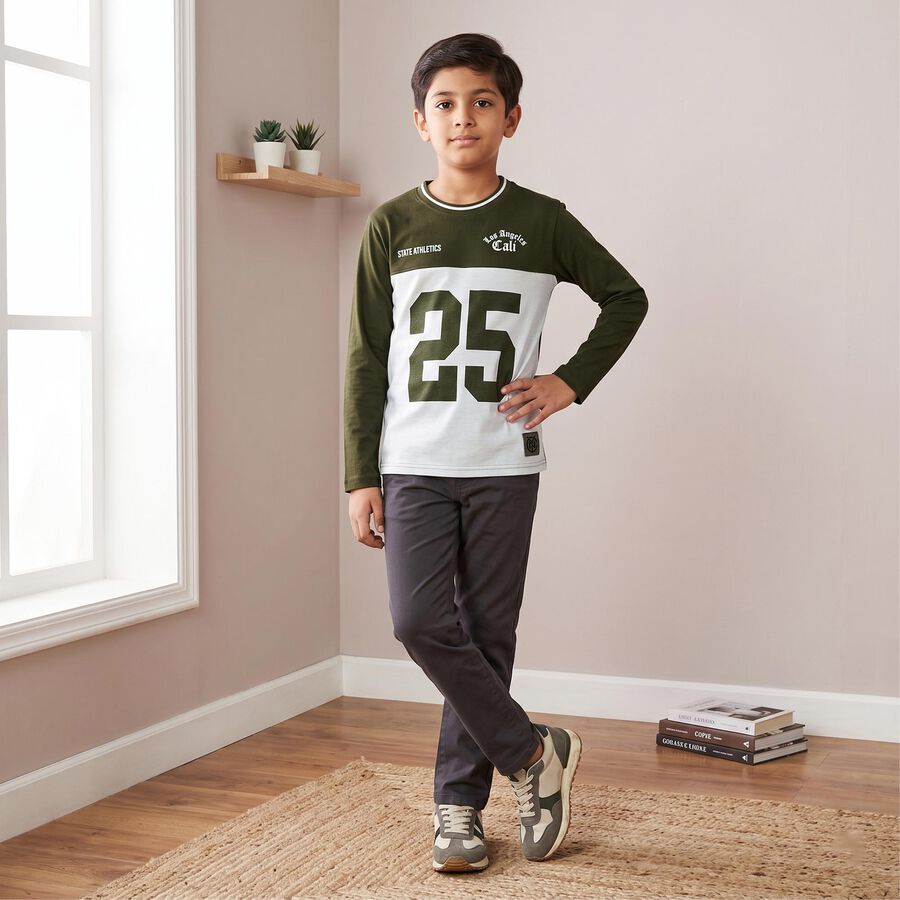 Boys Olive Green Round Neck Regular Boys T-Shirt, ओलिव, large