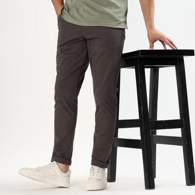 Men's Dark Charcoal Grey Slim Fit Flat-Front Casual Trousers