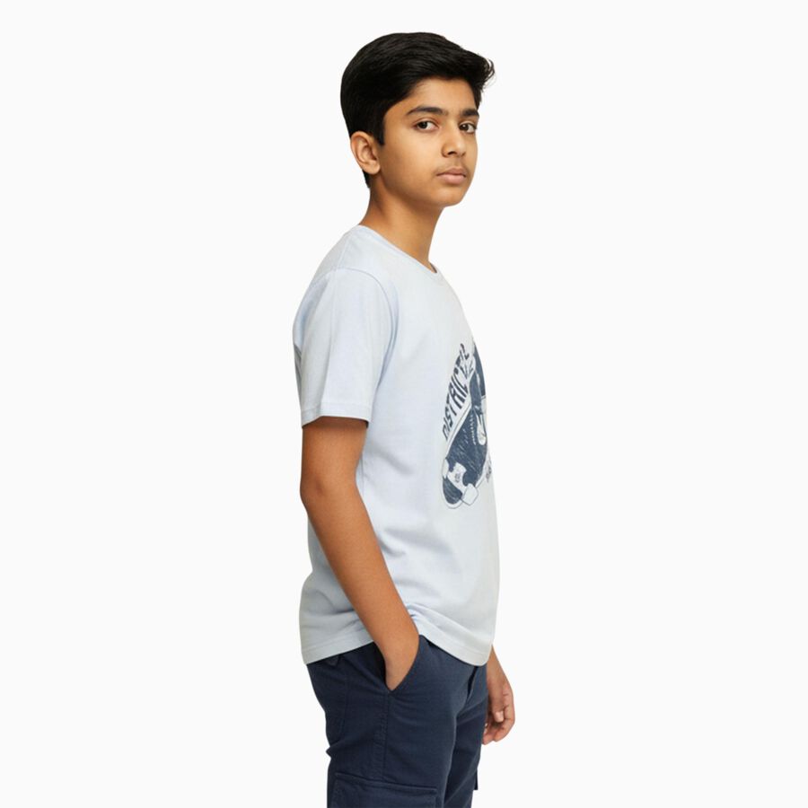 Boys Light Blue Crew Neck Casual Half Sleeve T-Shirt, हल्का नीला, large image number null