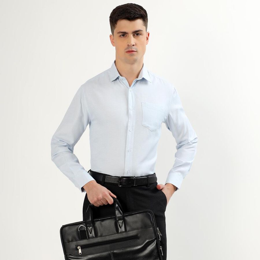 Men's Light Blue Spread Collar Classic Formal Shirt, हल्का नीला, large image number null