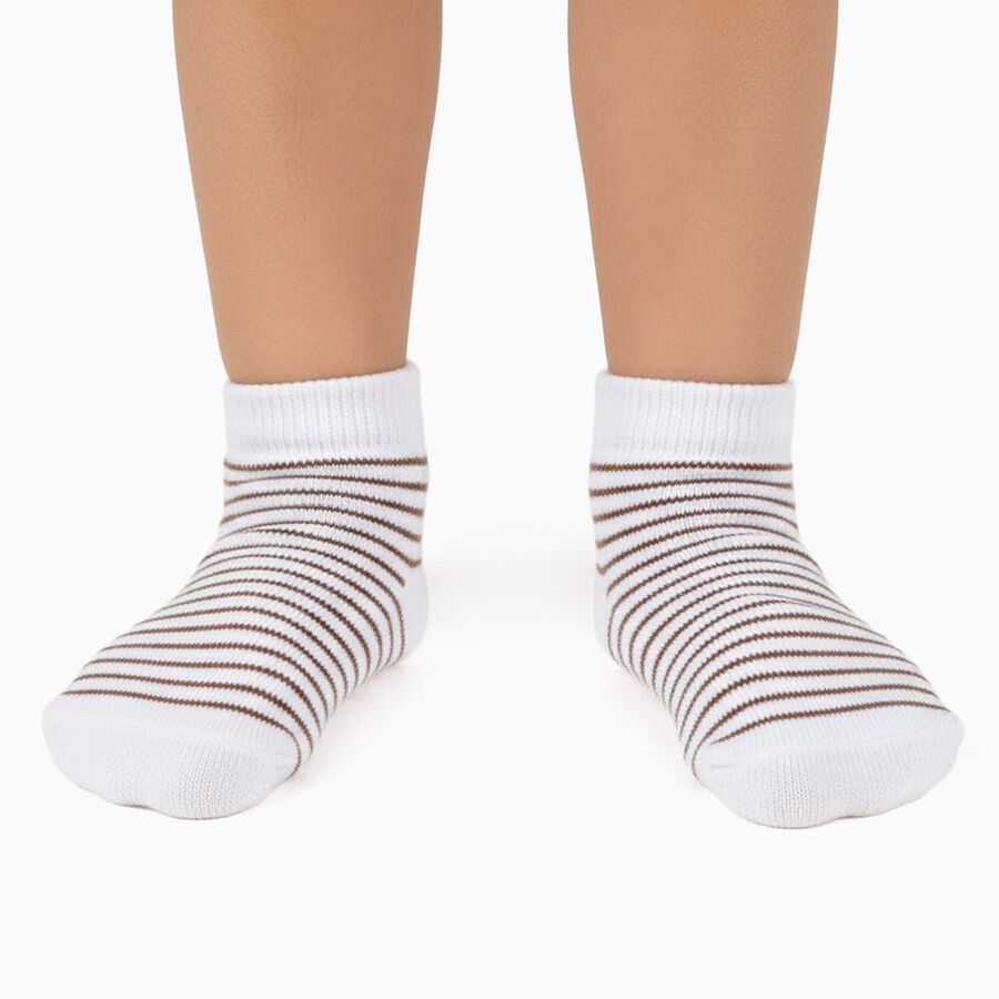 Infants Light Beige and White Regular Fit Bear and Striped Design Pack of 2 Socks, ऑफ व्हाइट, large image number null