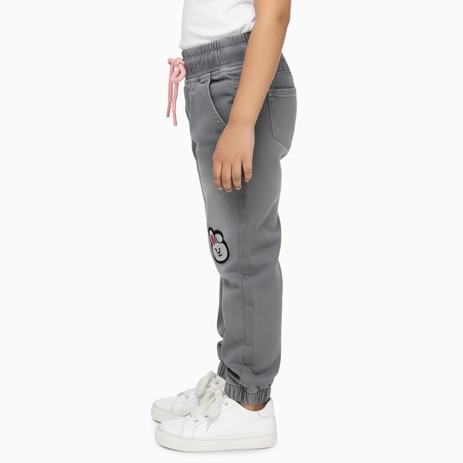 Girls' Muted Grey Jogger Fit Embroidered Jeans, हल्का ग्रे, large image number null