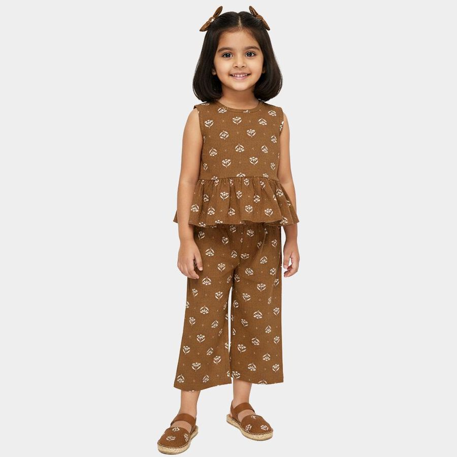 Girls' Brown Round Neck Peplum Top and Capri Set, भूरा, large