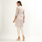 Women's Bright Pink 100% Cotton Round Neck Embroidered Kurta, गुलाबी, small