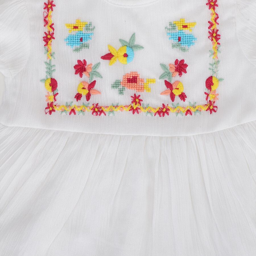 Infants White Round Neck Co-ord Set Upper and Bottom Set, White, large