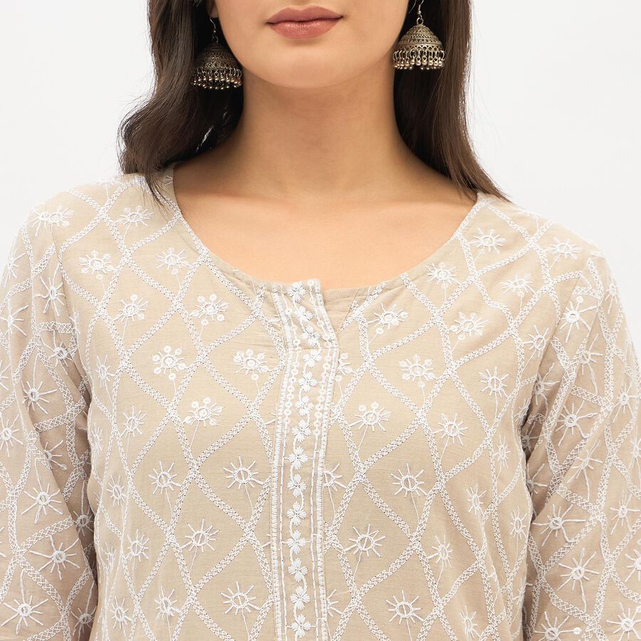 Women's Muted Beige Round Neck Embroidered Kurta, गहरा पीला, large