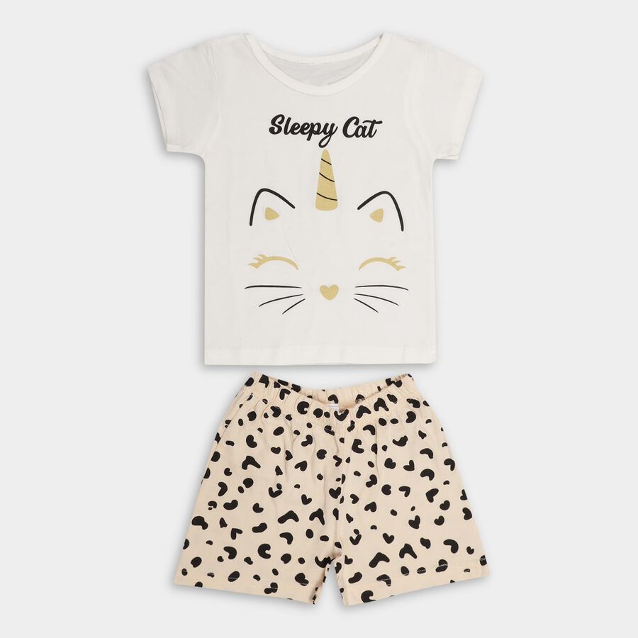 Girls' White Cotton Unicorn Graphic T-Shirt and Animal Print Shorts Set, सफ़ेद, large image number null